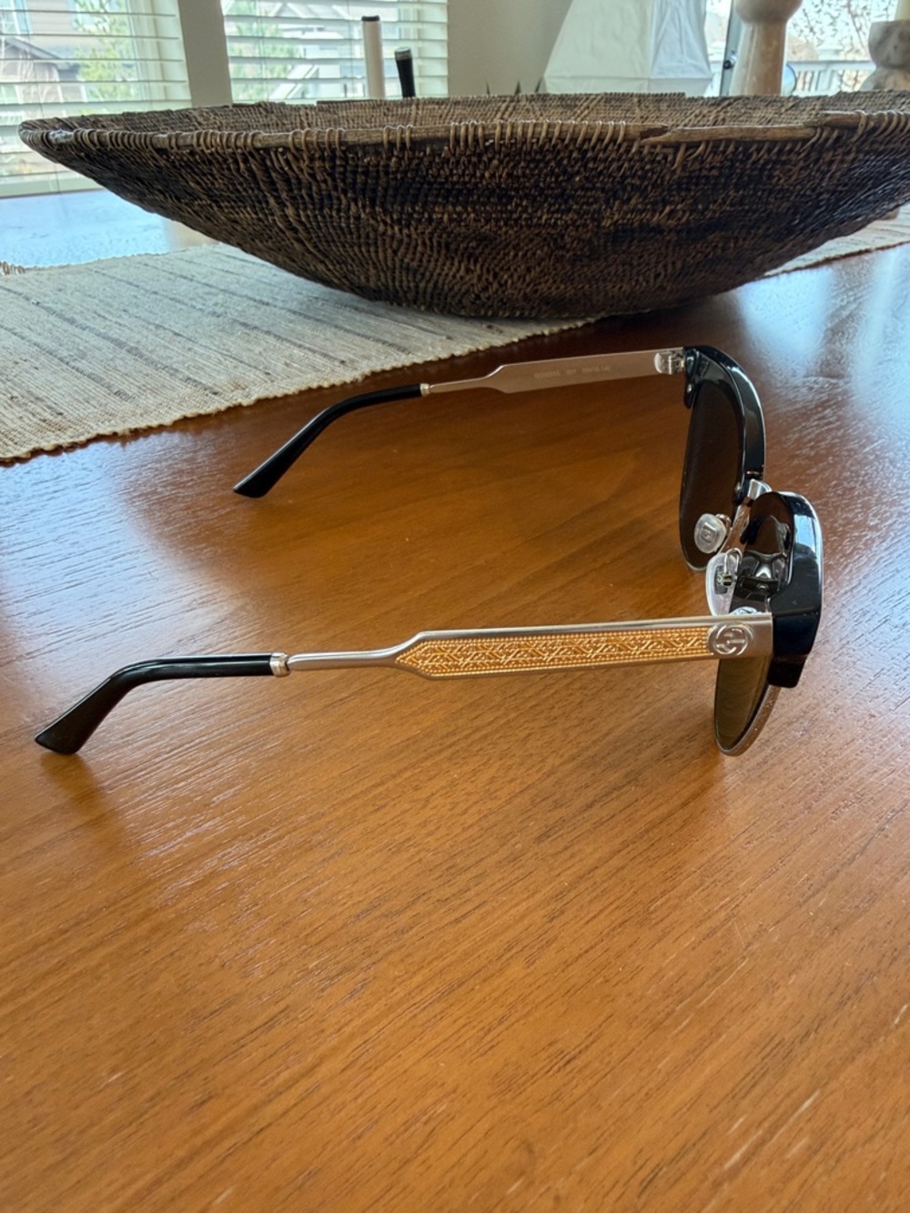 Gucci Sunglasses GG 0055S Black and Gold Cat-Eye Sunglasses - Picture 2 of 4